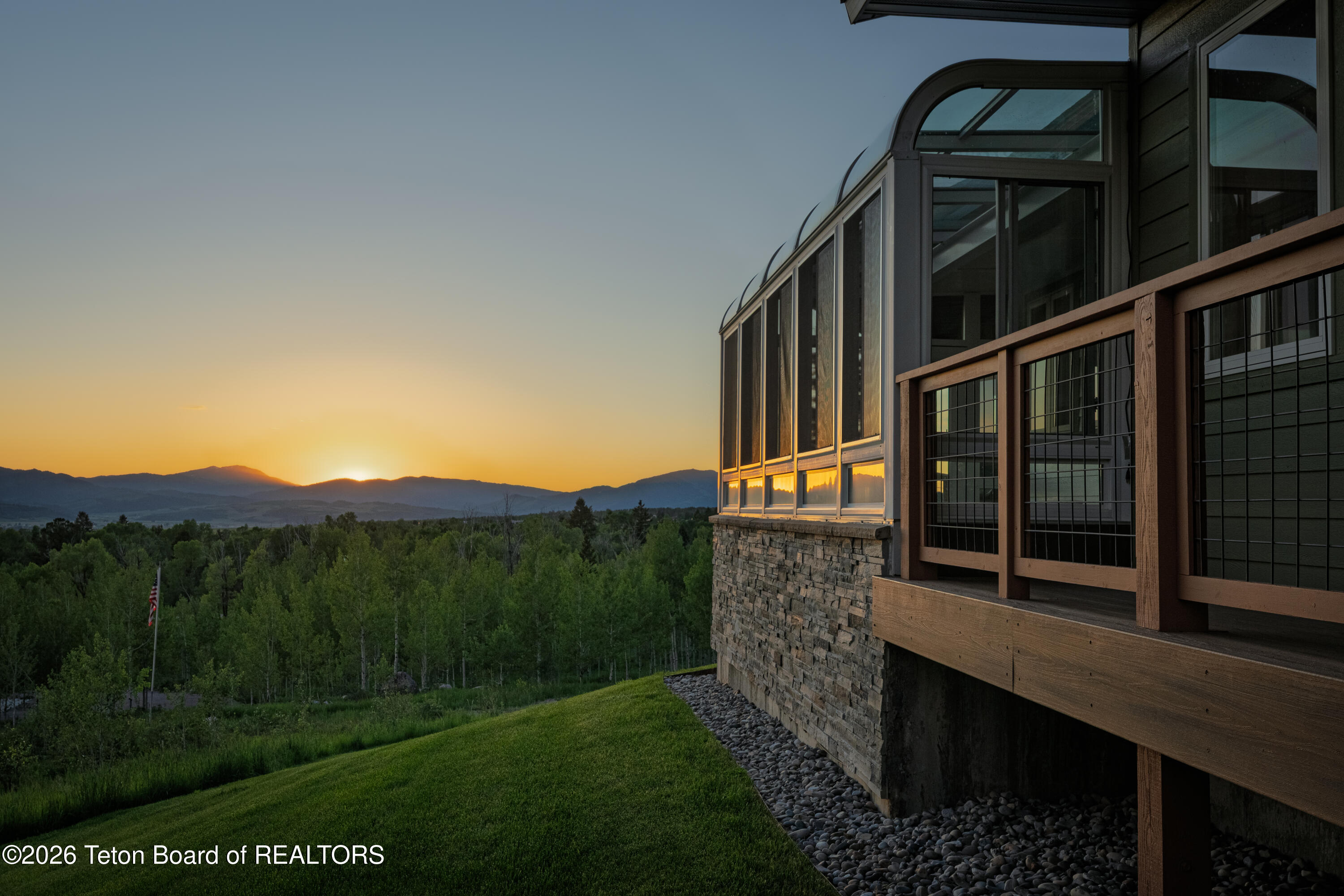 1968 SUNRISE MOUNTAIN Place