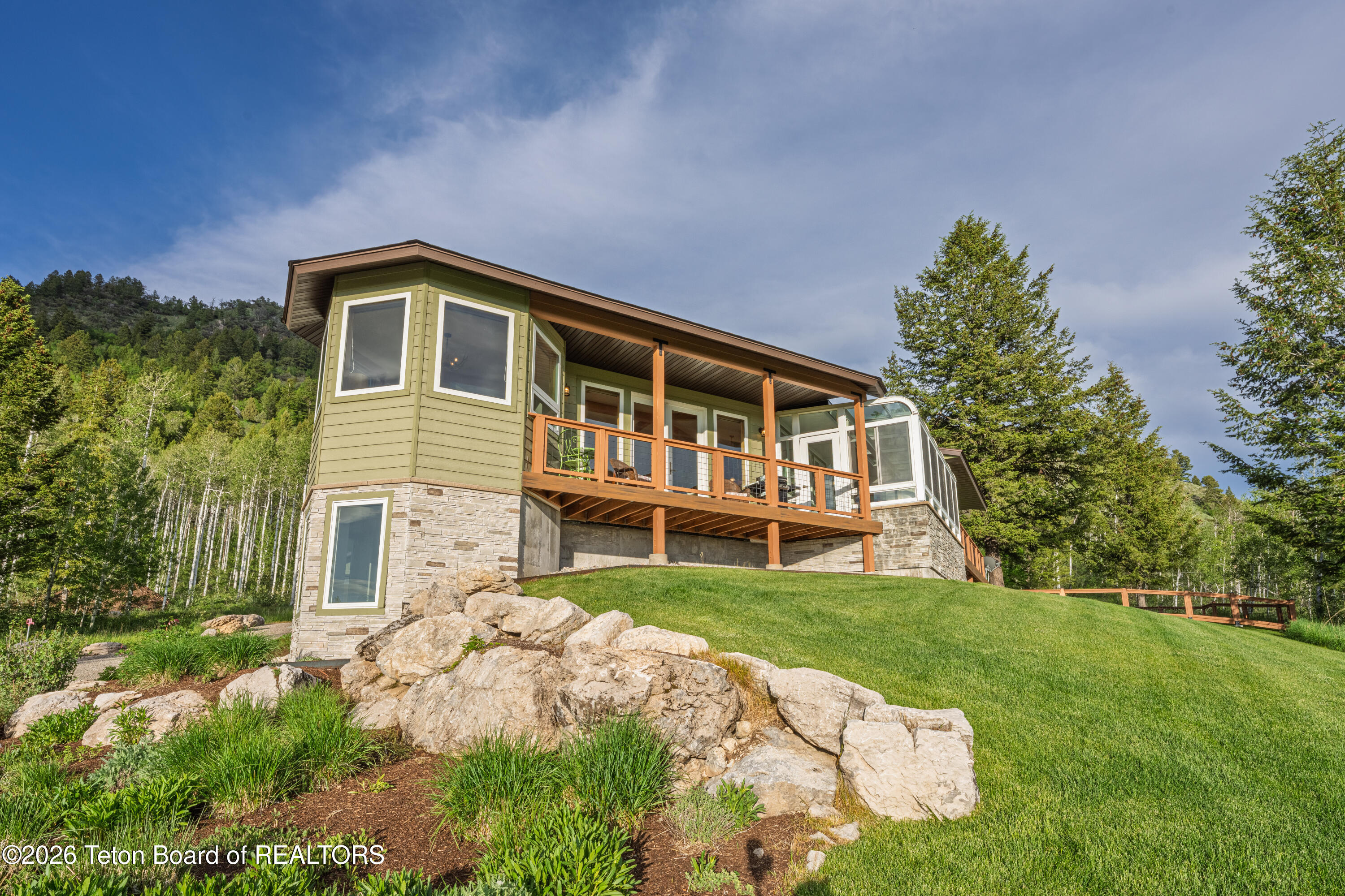 1968 SUNRISE MOUNTAIN Place