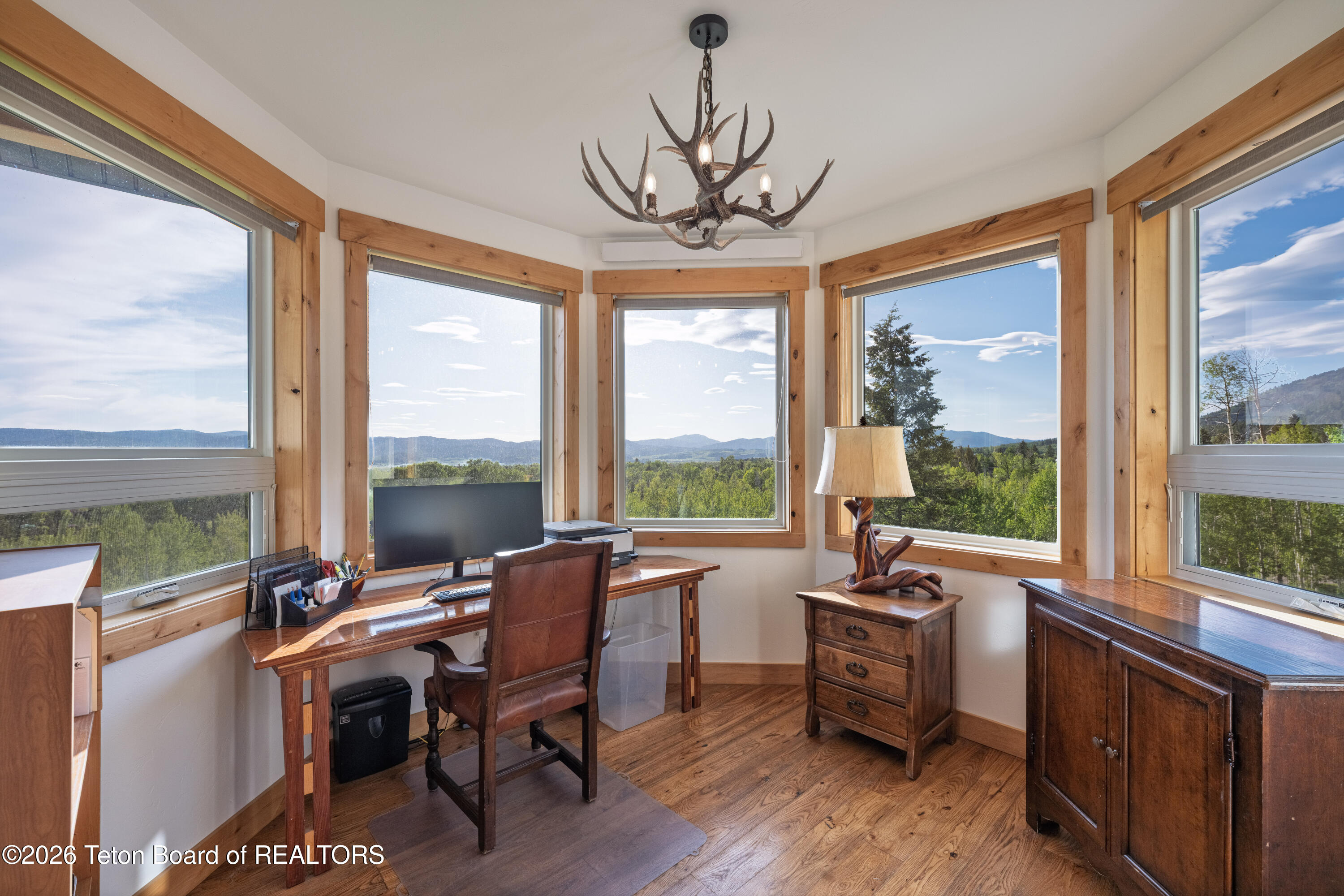 1968 SUNRISE MOUNTAIN Place