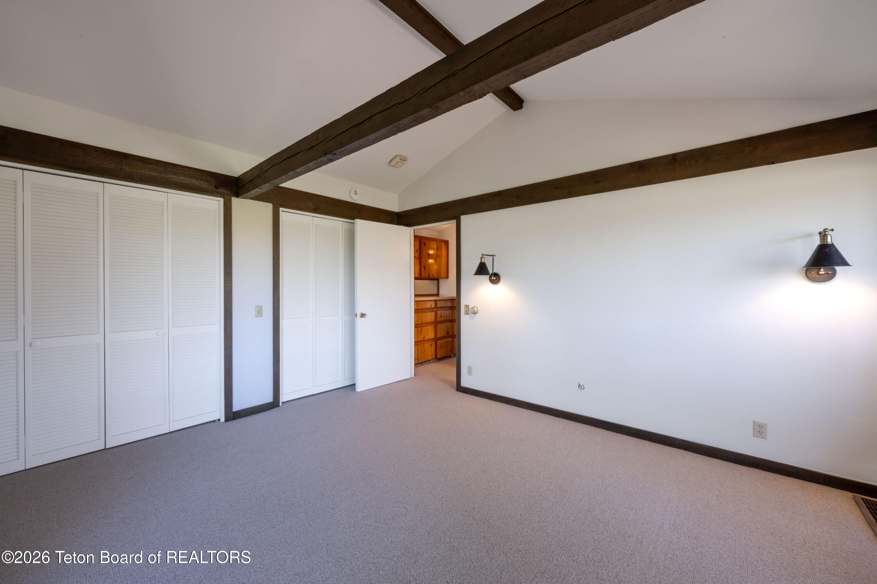 575 E GOLF CREEK 24