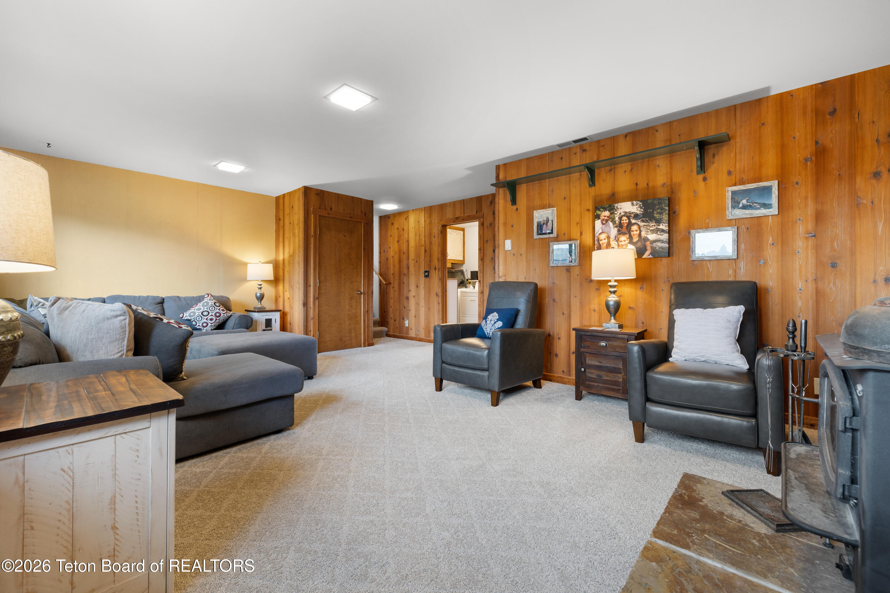 600 PONDEROSA Drive