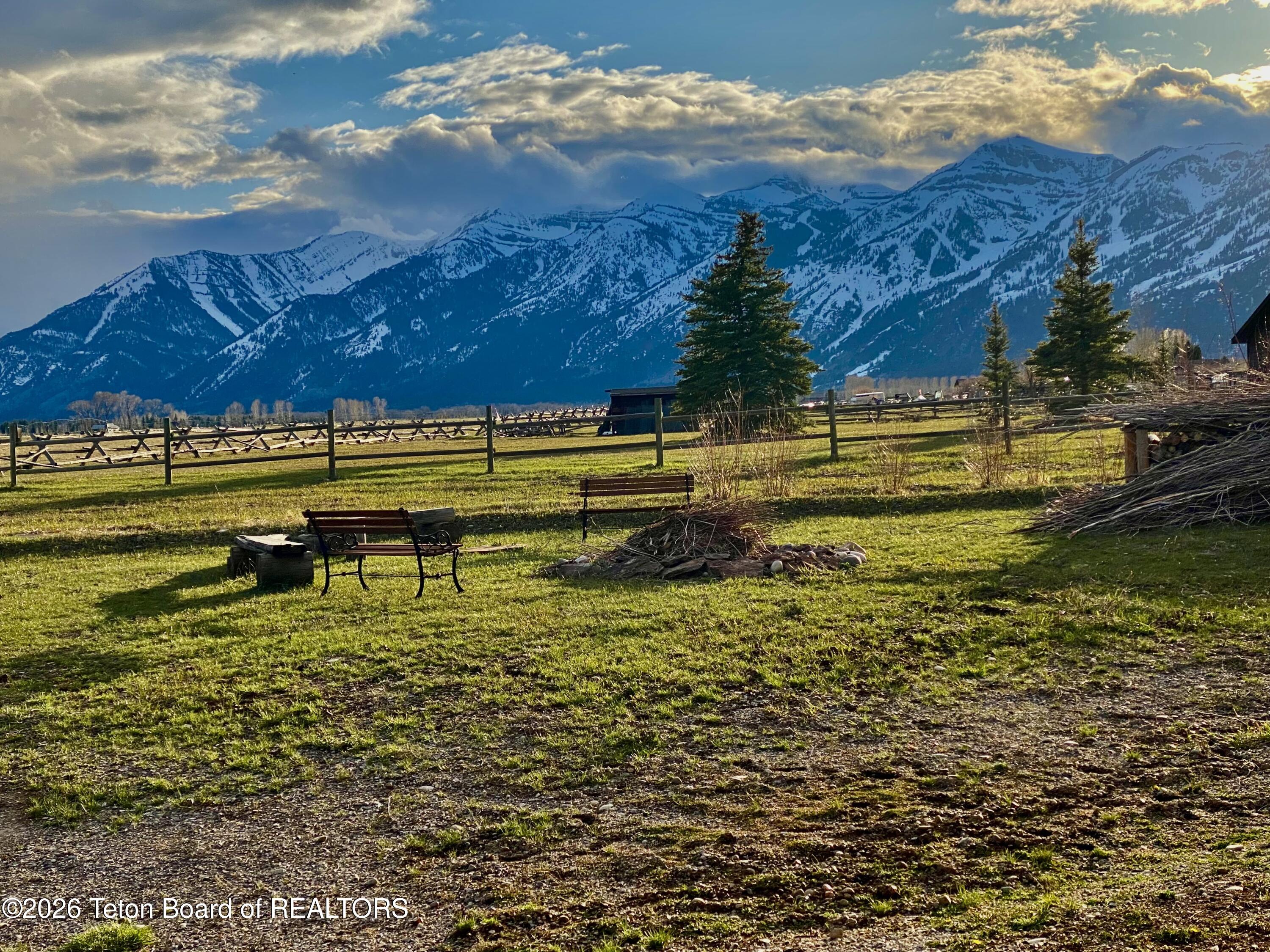 8000 SPRING GULCH Road