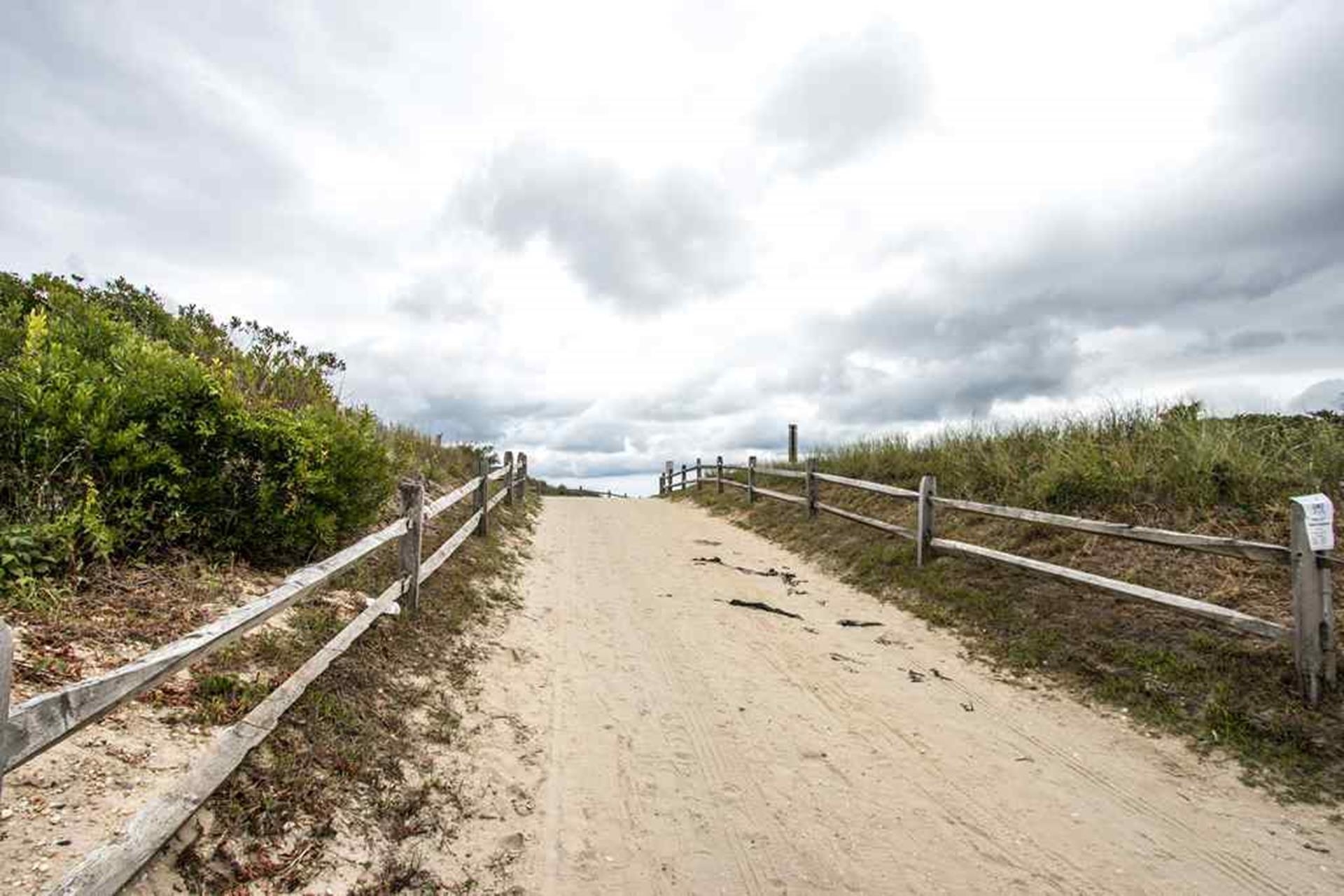 7929 Dune Drive Unit: 104