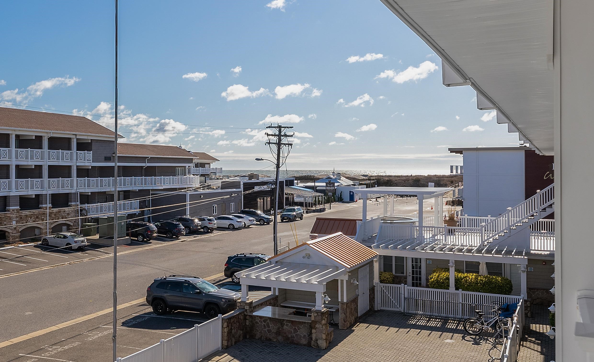 7929 Dune Drive Unit: 304