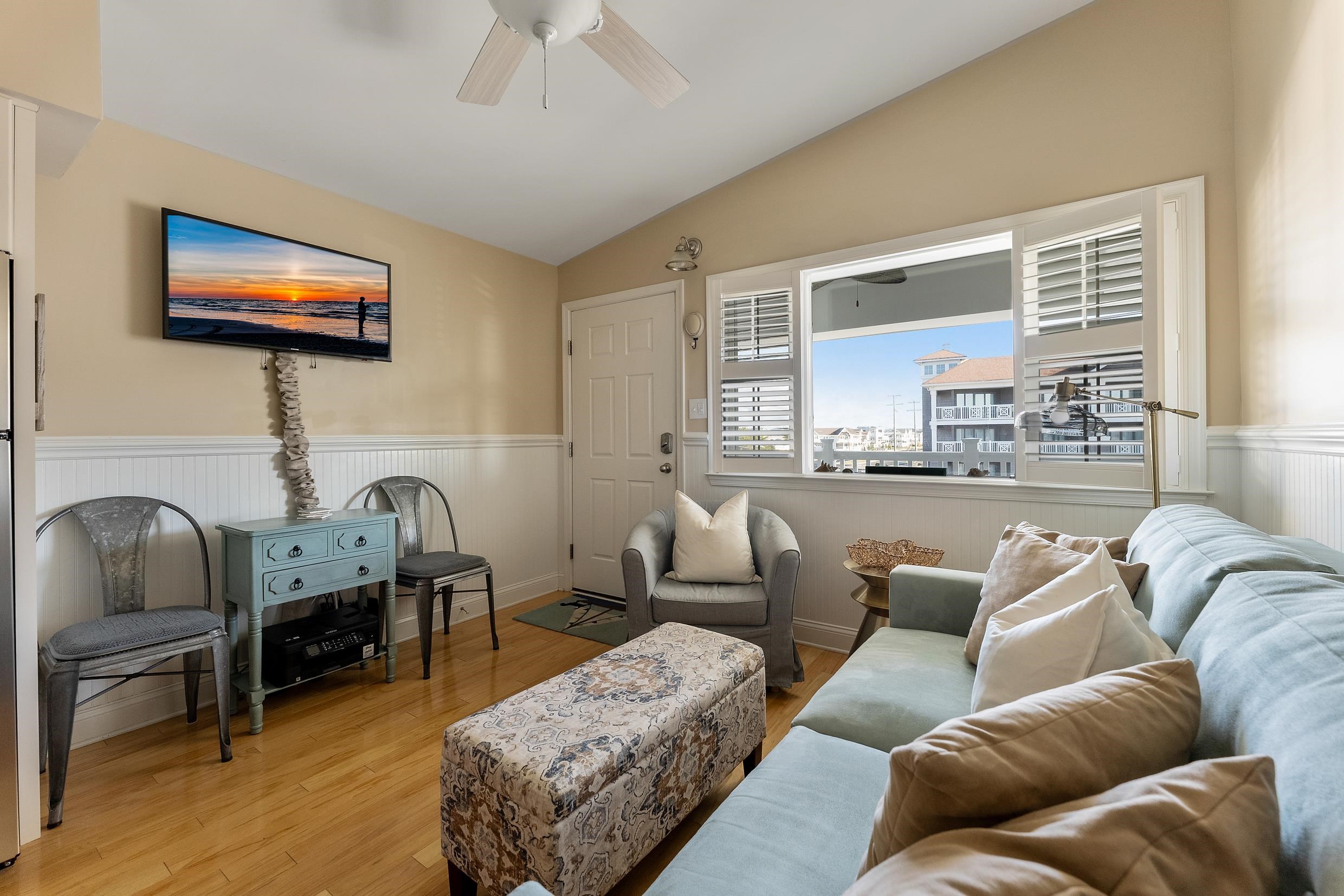 7929 Dune Drive Unit: 304