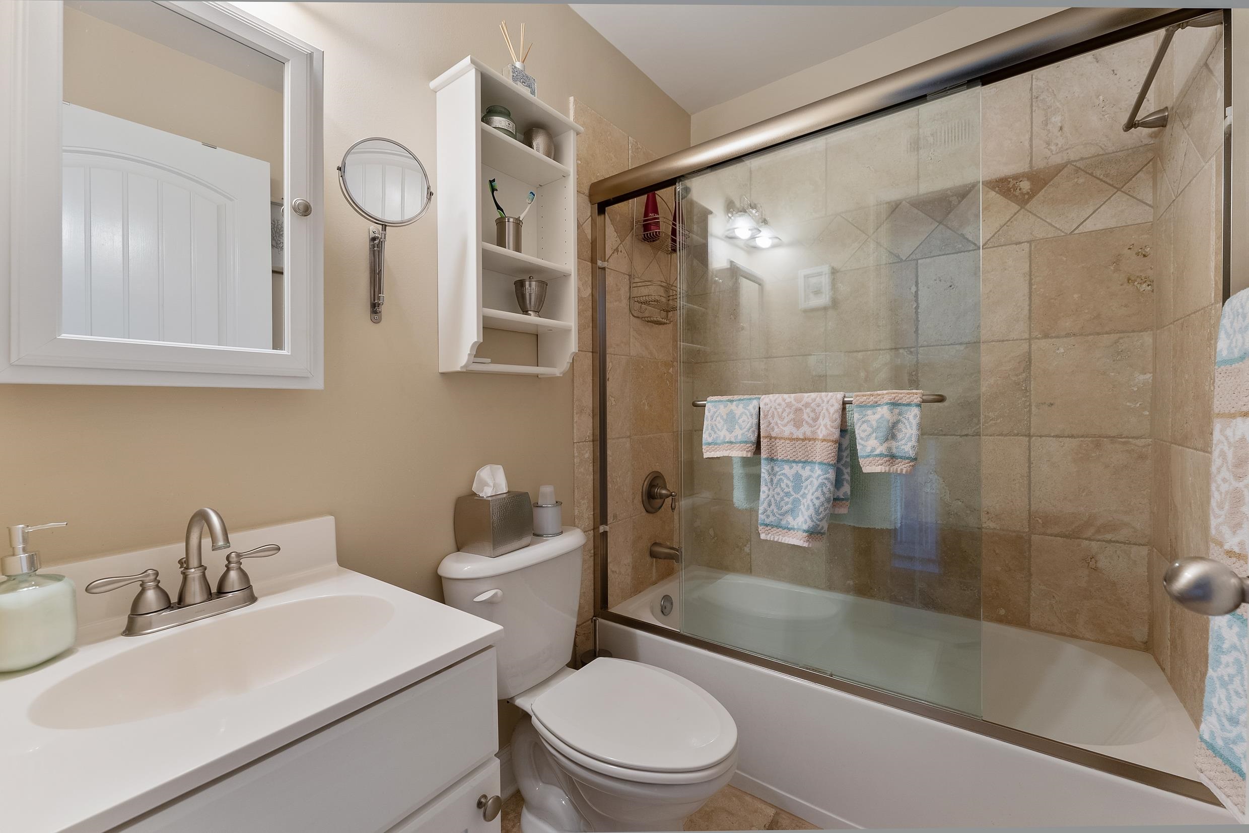 7929 Dune Drive Unit: 304