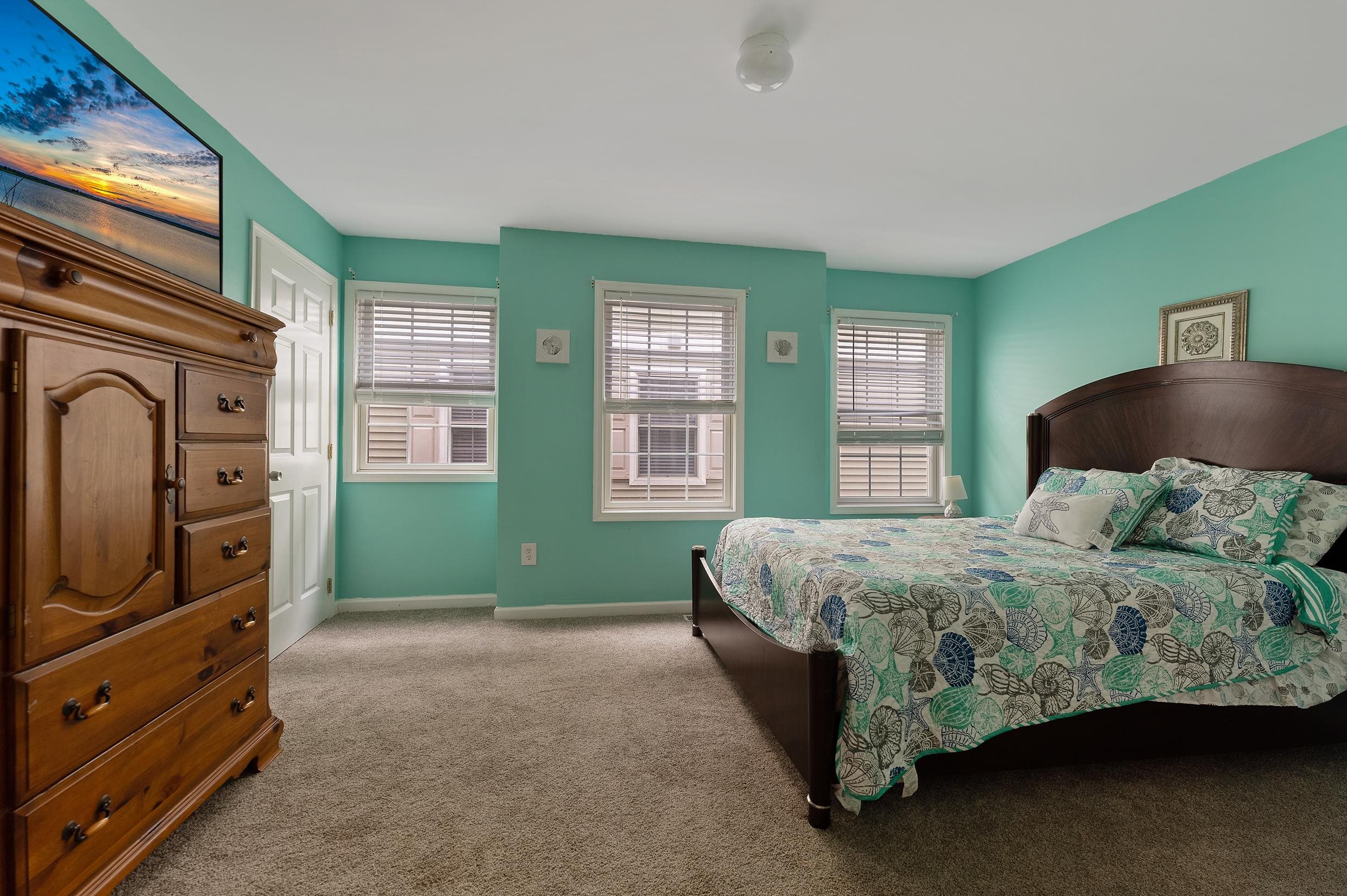 422 W Roberts Avenue Unit: A