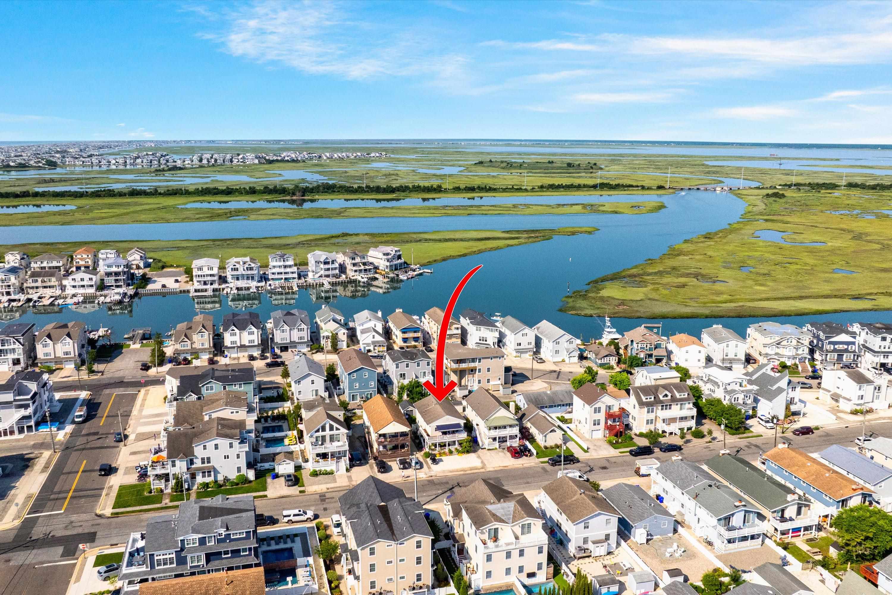 630 21st Street Unit: 2nd Floor