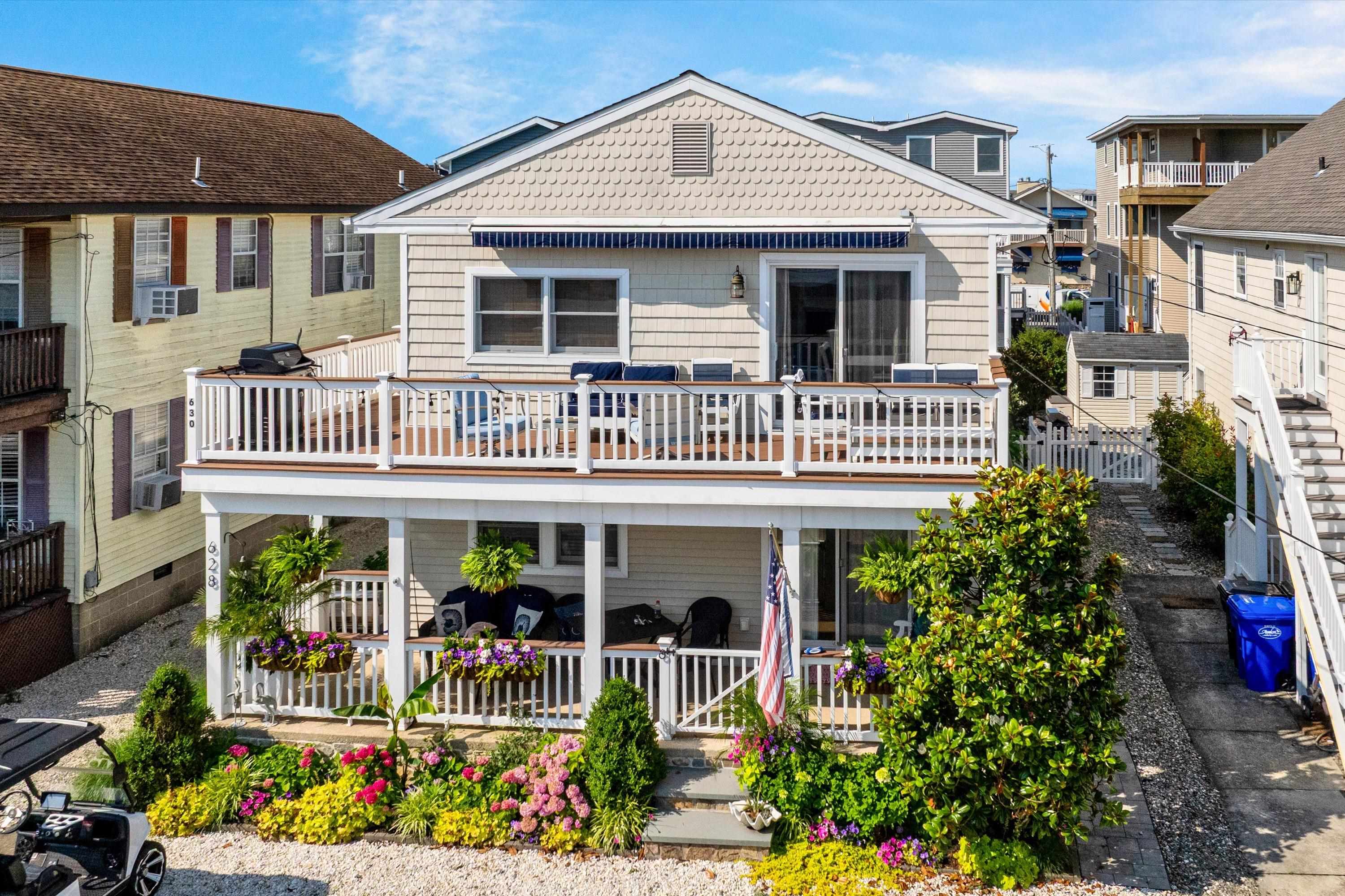 630 21st Street Unit: 2nd Floor