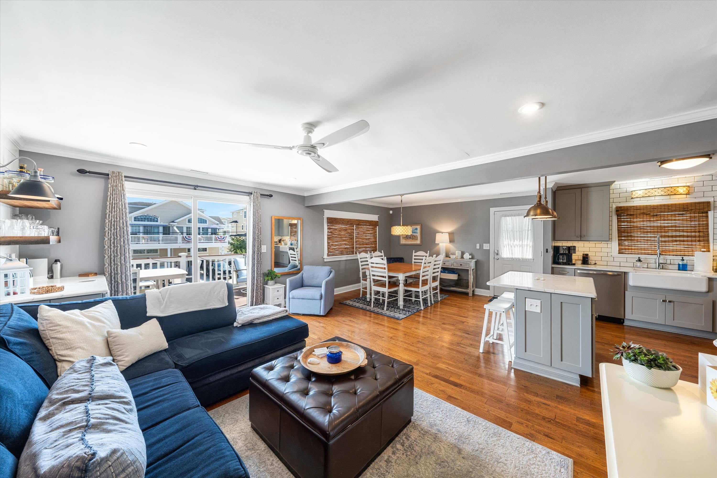 630 21st Street Unit: 2nd Floor