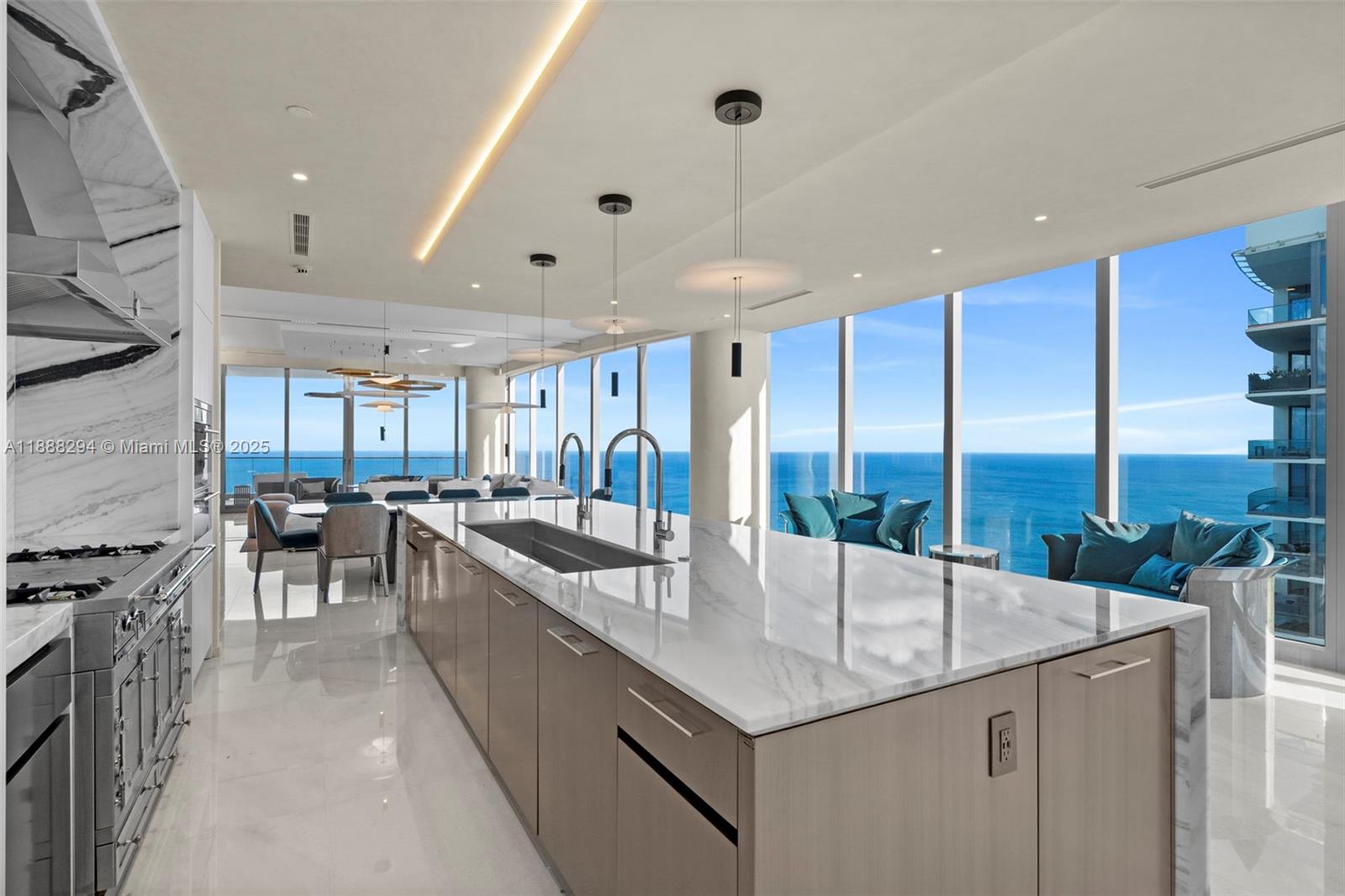 17975 Collins Ave # 4601 Unit: N-4601