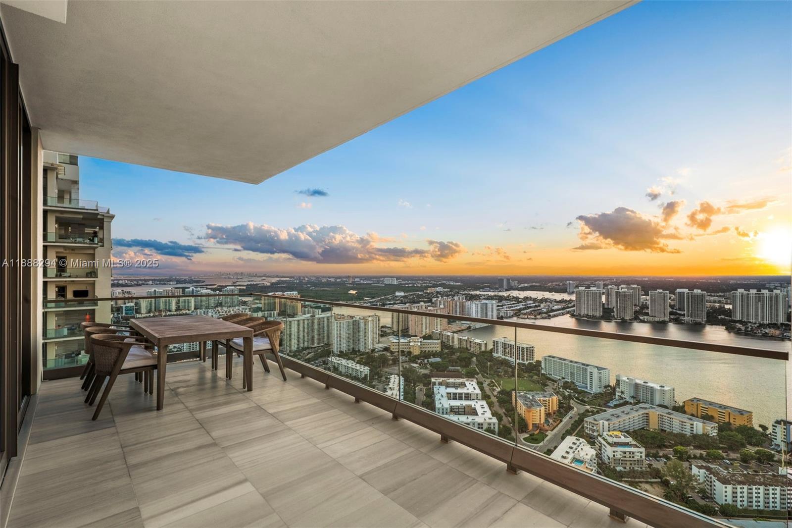 17975 Collins Ave # 4601 Unit: N-4601