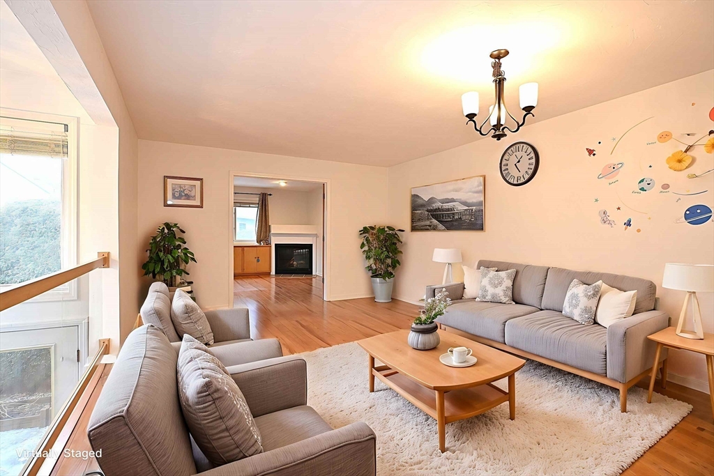 429 Captain Eames Cir # 429