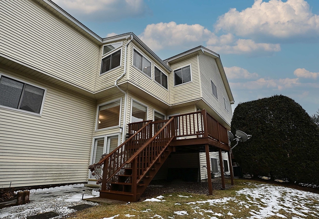 429 Captain Eames Cir # 429