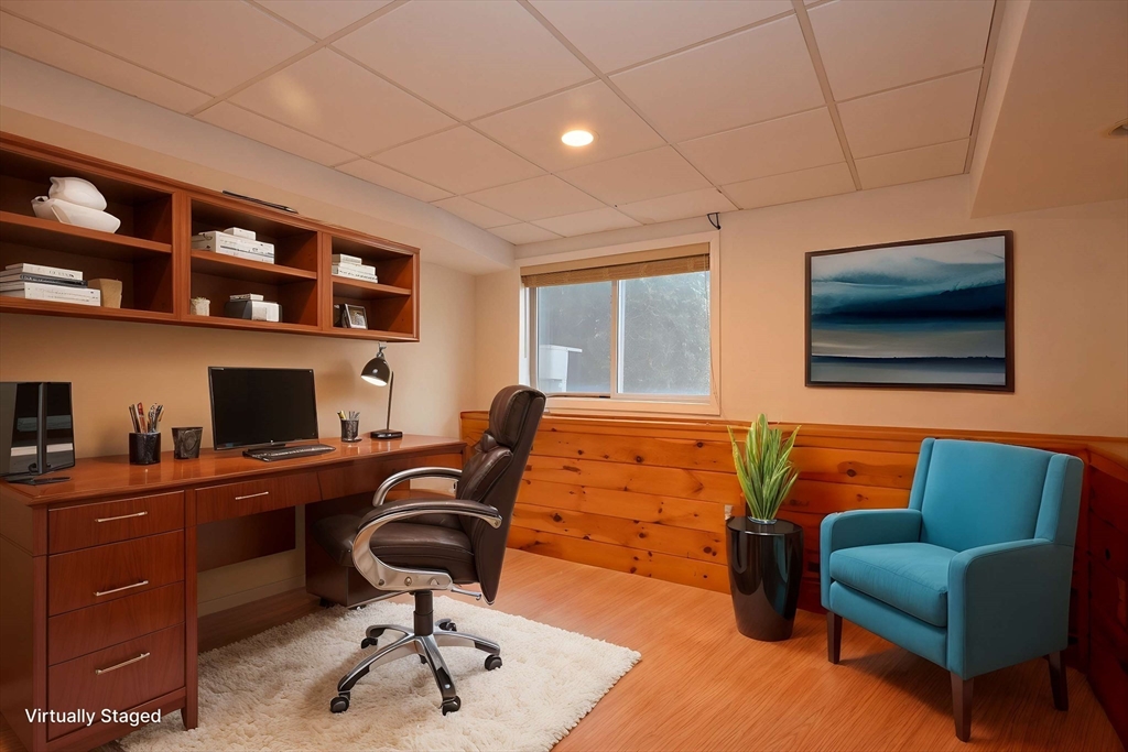 429 Captain Eames Cir # 429