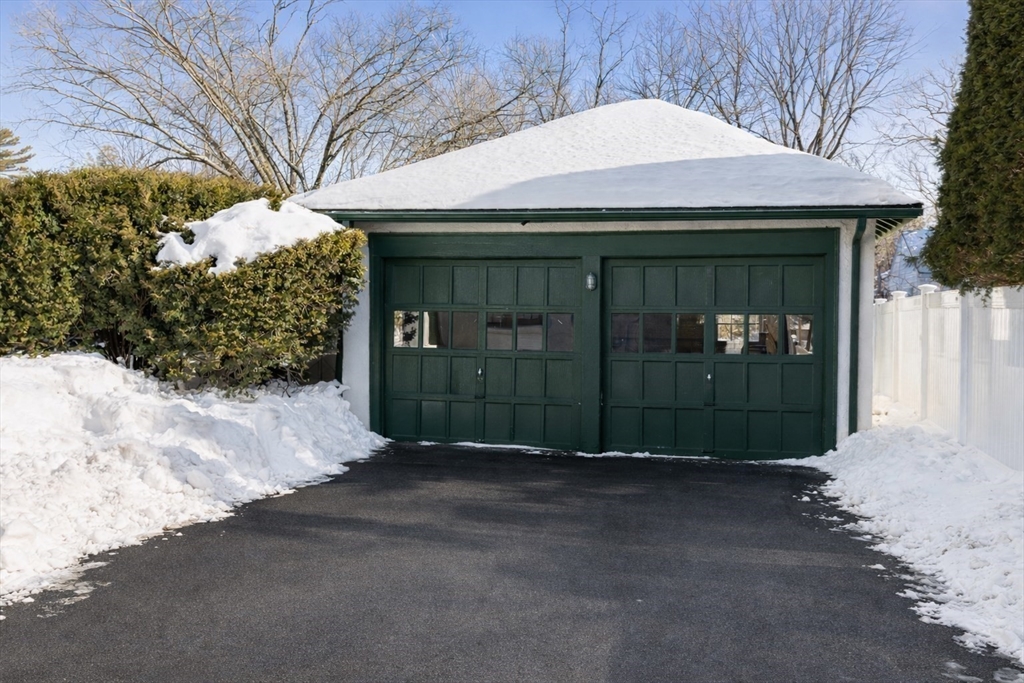 100 Bradford Street