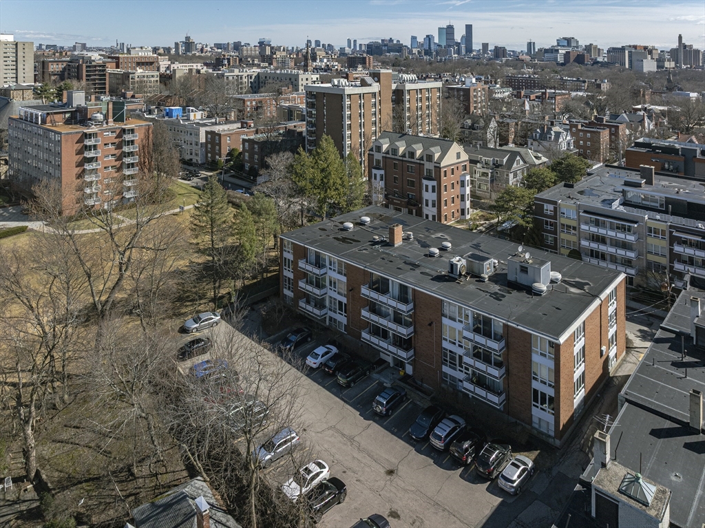 50 Park St # 38