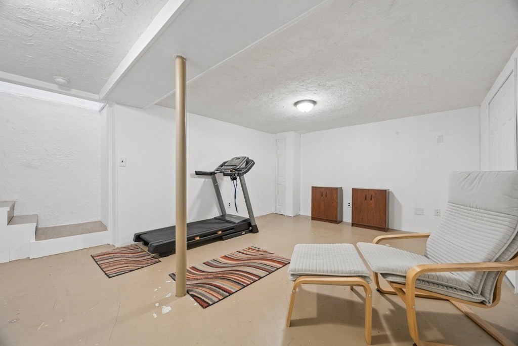 11 Rustic Drive