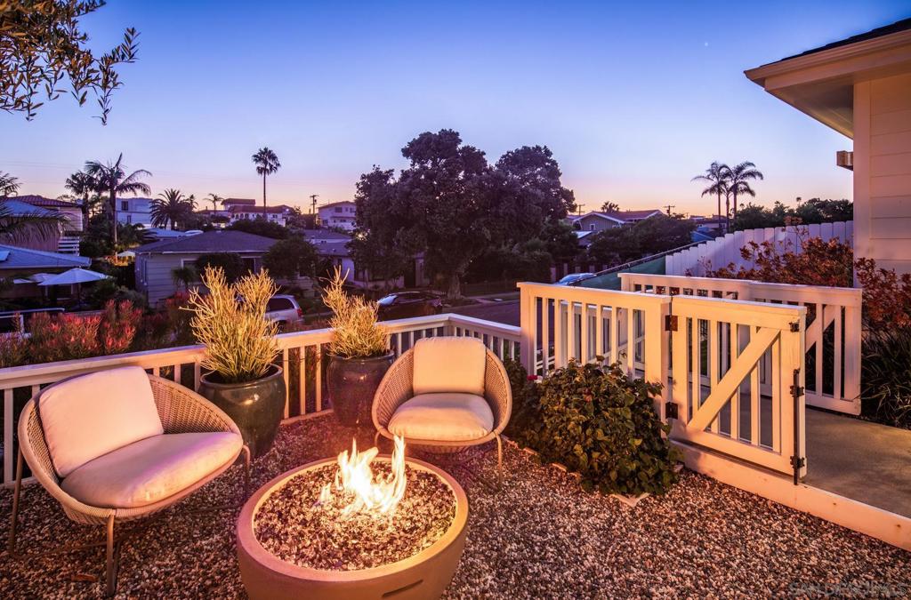 237 La Mesa