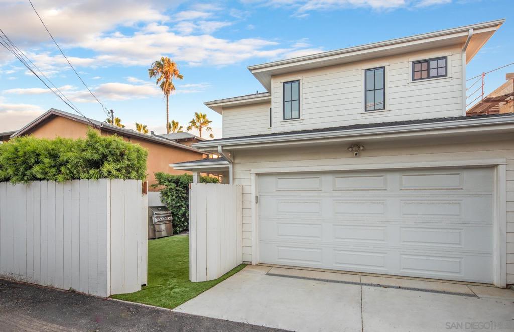 237 La Mesa