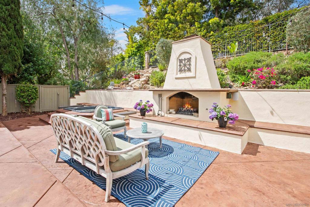 7558 Circulo Sequoia