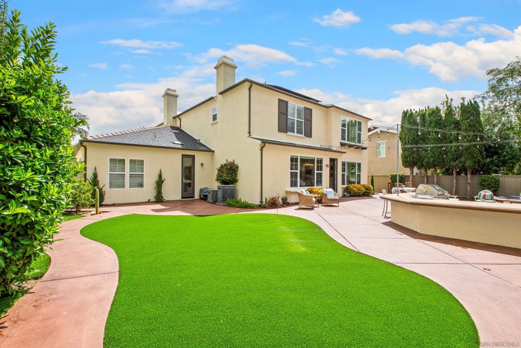 7558 Circulo Sequoia