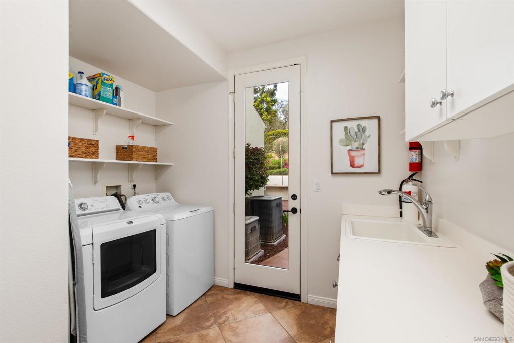 7558 Circulo Sequoia