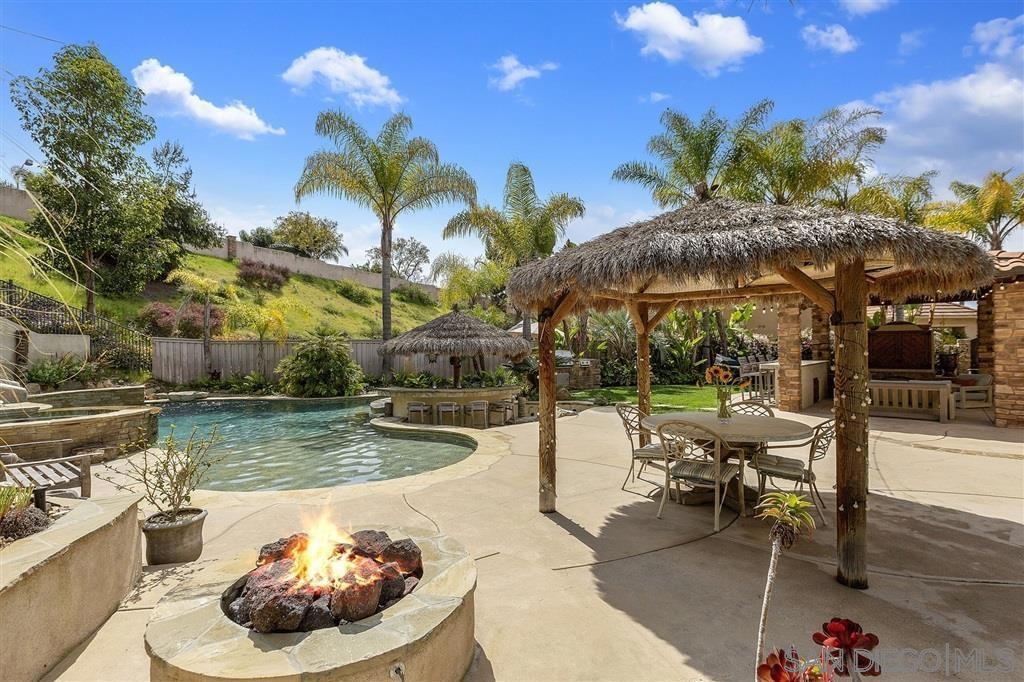 3289 Avenida De Sueno