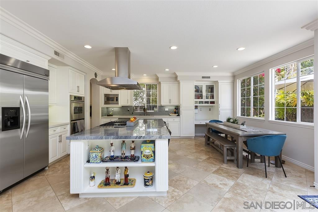 3289 Avenida De Sueno