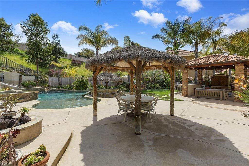 3289 Avenida De Sueno