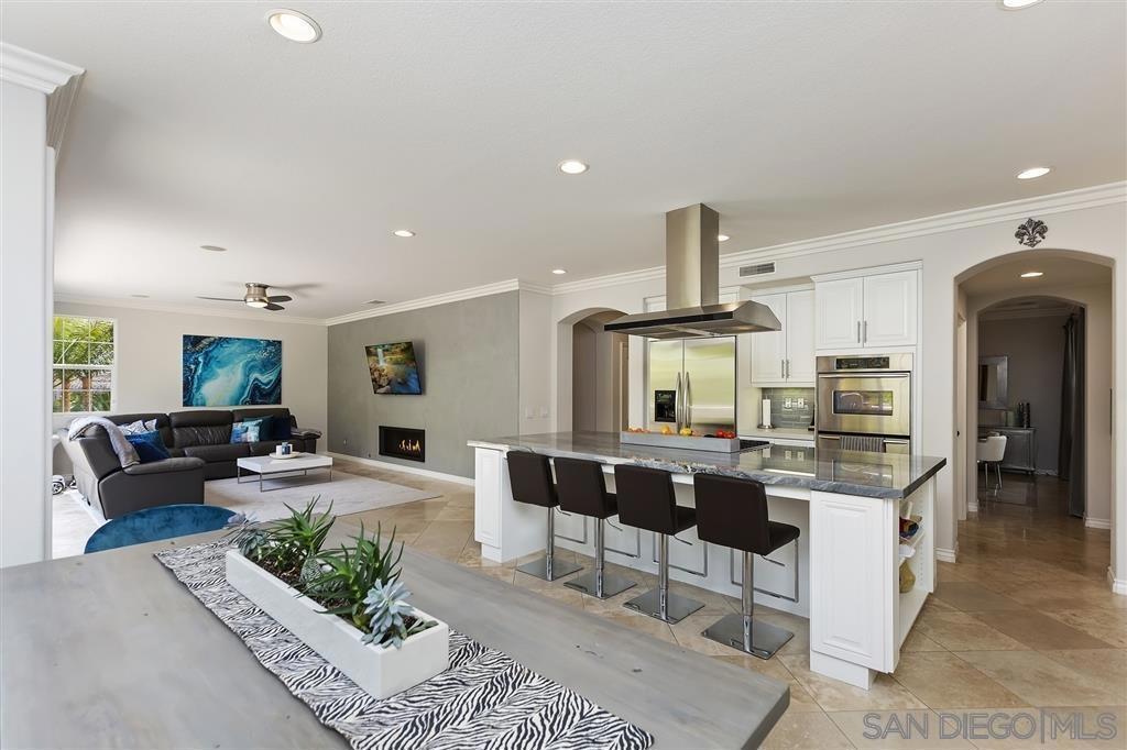 3289 Avenida De Sueno