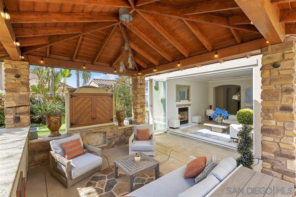 3289 Avenida De Sueno