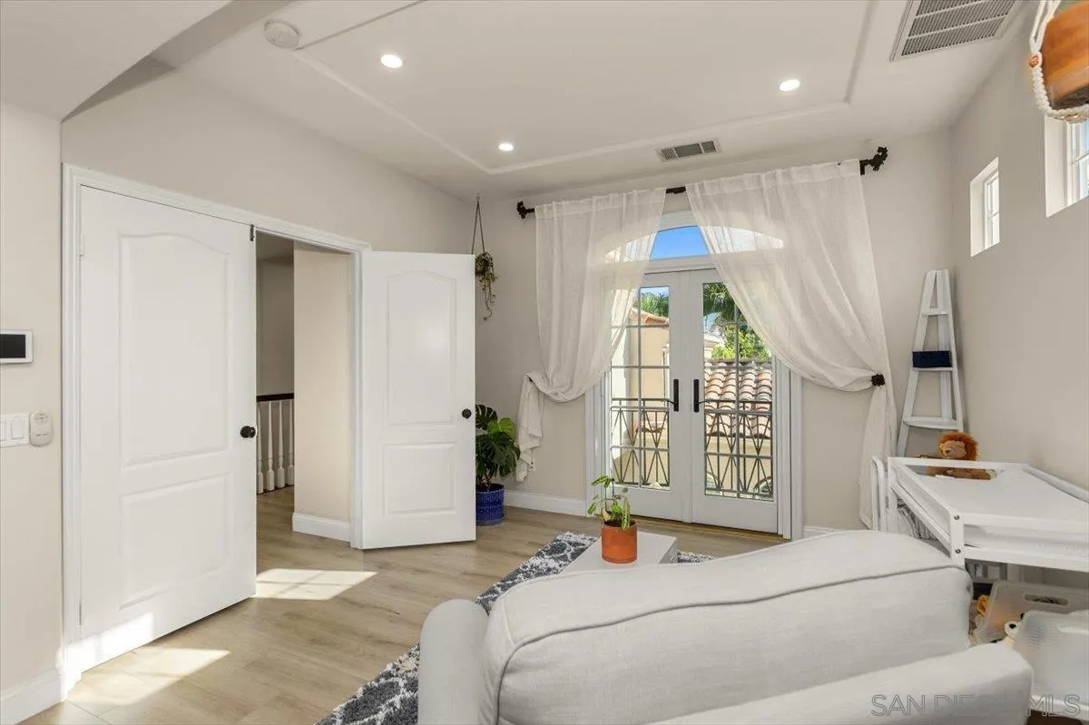 3224 Avenida La Cima