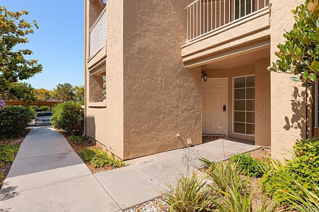 7315 Calle Cristobal 129