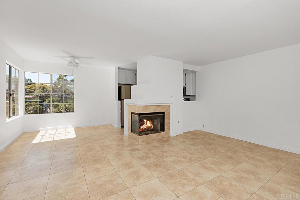 7315 Calle Cristobal 129