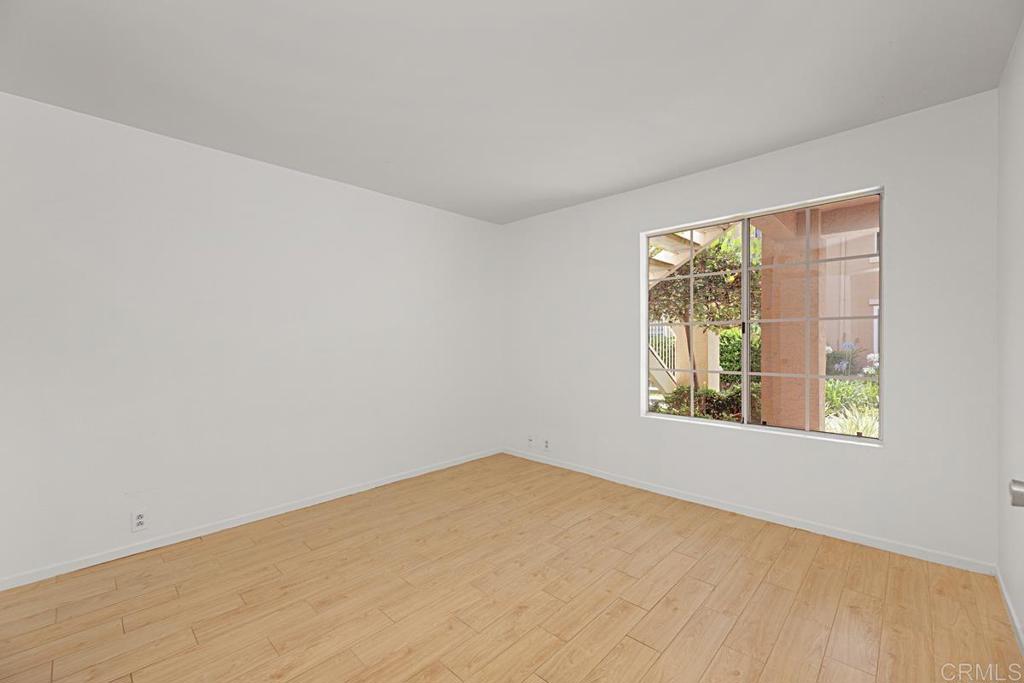 7315 Calle Cristobal 129