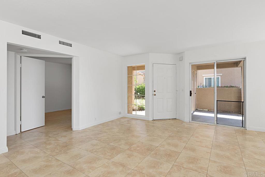 7315 Calle Cristobal 129