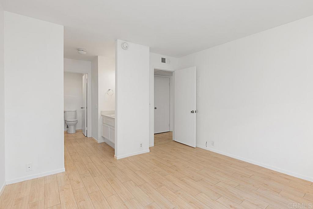 7315 Calle Cristobal 129