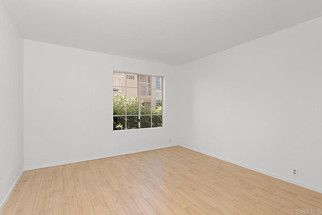 7315 Calle Cristobal 129