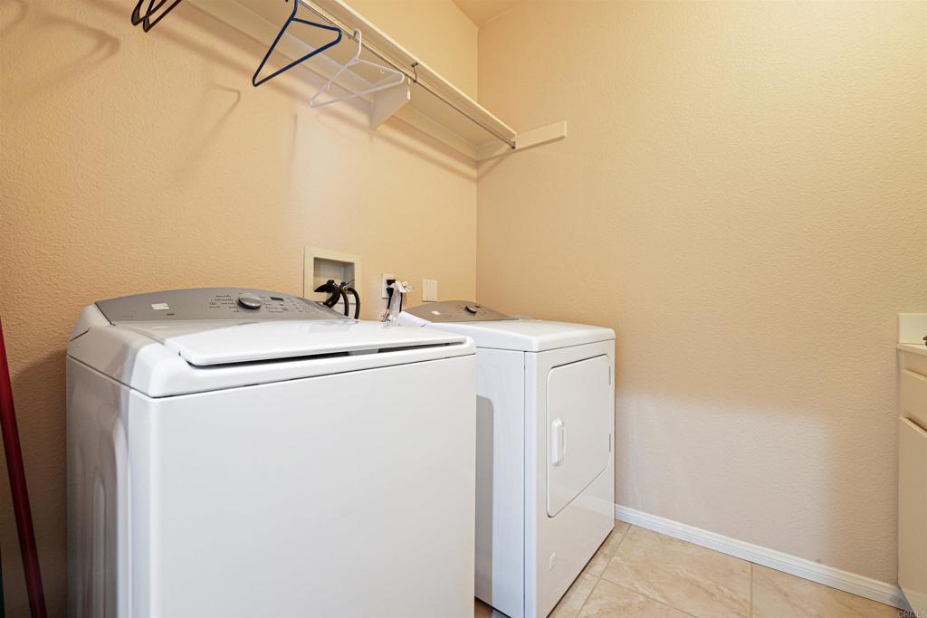 3828 Stoneridge Road