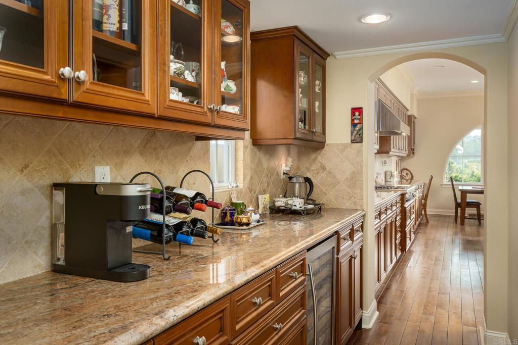 6767 Malachite Place