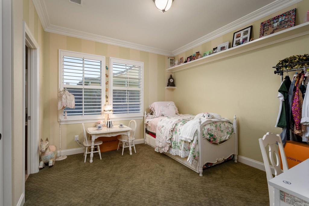 6767 Malachite Place