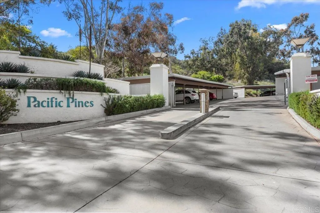 1740 S El Camino Real Unit 101, Encinitas Unit: 101