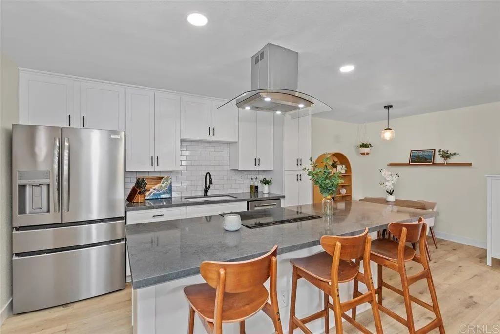 1740 S El Camino Real Unit 101, Encinitas Unit: 101