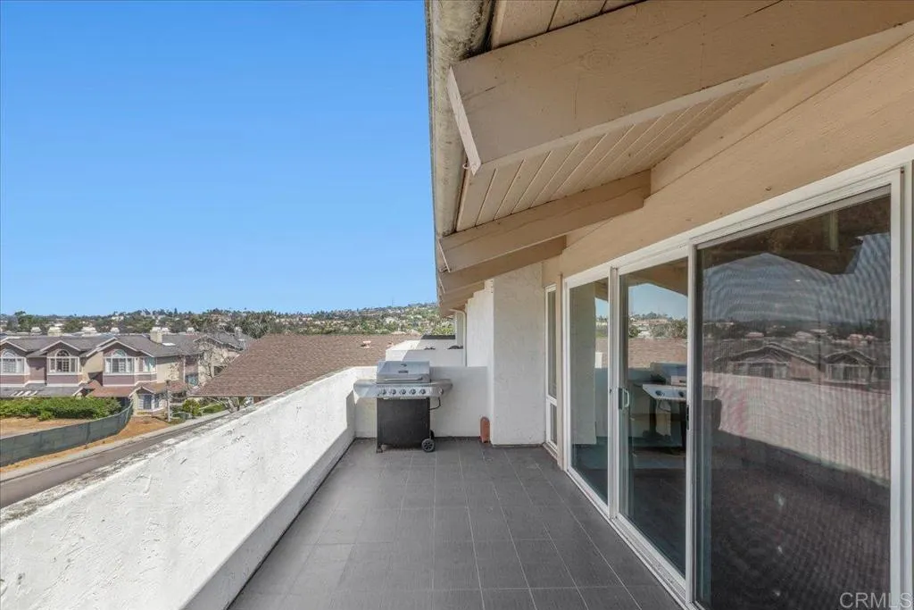 7512 Viejo Castilla Unit 21, Carlsbad Unit: 21