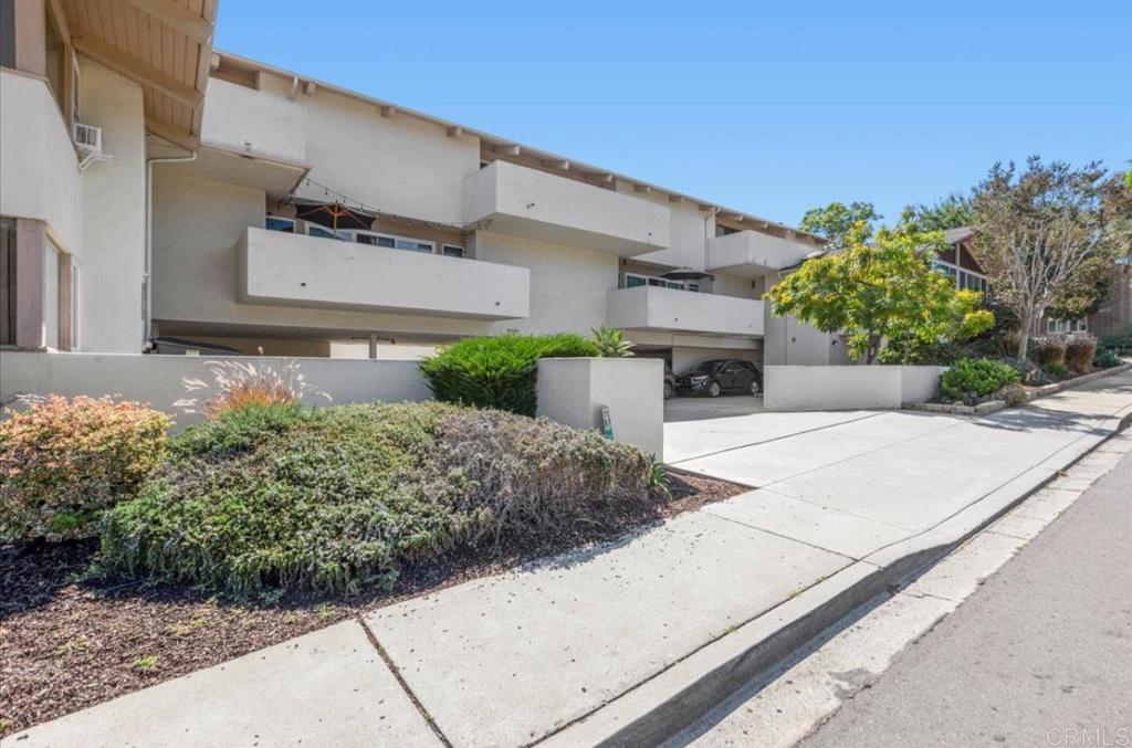 7512 Viejo Castilla 21