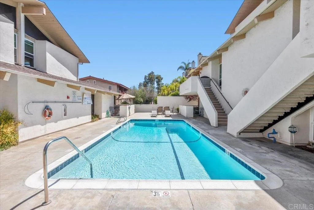 7512 Viejo Castilla Unit 21, Carlsbad Unit: 21