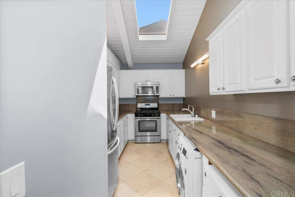 7512 Viejo Castilla Unit 21, Carlsbad Unit: 21