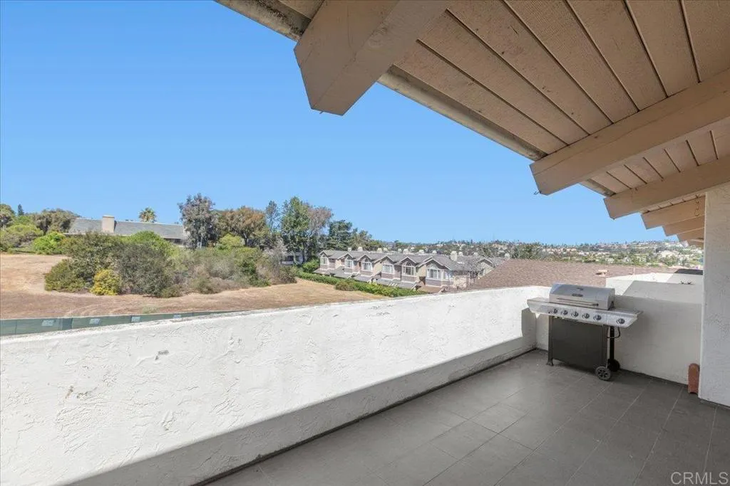7512 Viejo Castilla Unit 21, Carlsbad Unit: 21