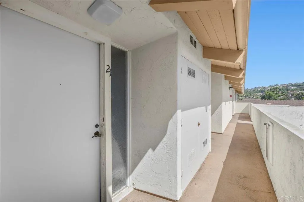 7512 Viejo Castilla Unit 21, Carlsbad Unit: 21